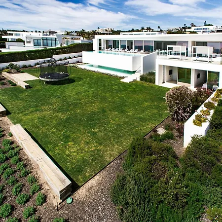 Mar Villa *